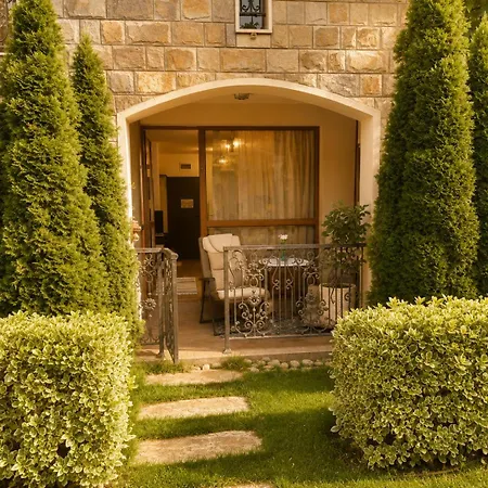 Lovely Sunny Cascadas Apartment *